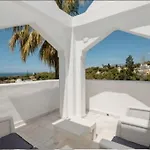 Penthouse Marbella, Panoramic Sea Views, Terrace, Pool & Parking *