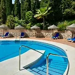 Penthouse Marbella, Panoramic Sea Views, Terrace, Pool & Parking 公寓