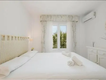 Penthouse Marbella, Panoramic Sea Views, Terrace, Pool & Parking * Марбелья