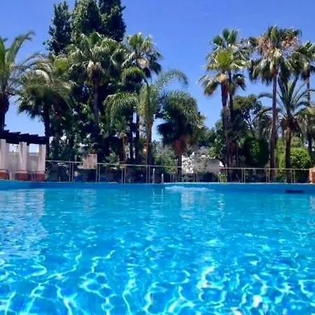 Penthouse Marbella, Panoramic Sea Views, Terrace, Pool & Parking Appartement Marbella