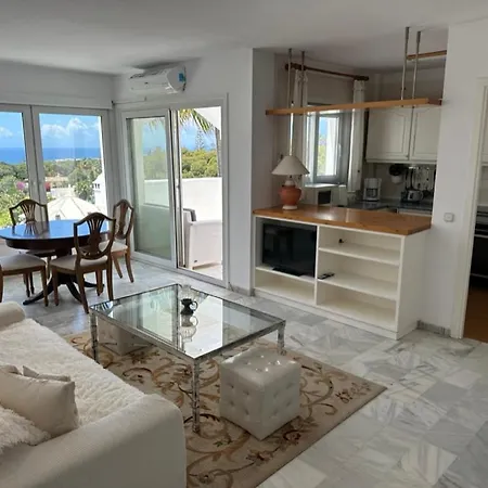 Penthouse Marbella, Panoramic Sea Views, Terrace, Pool & Parking * ماربيا