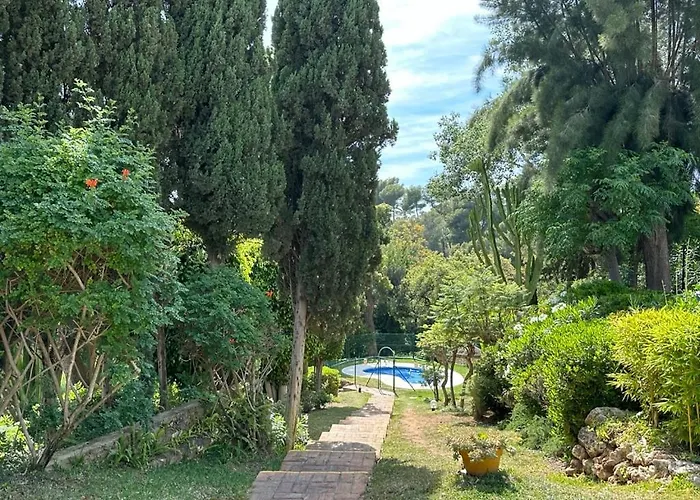 Penthouse Marbella, Panoramic Sea Views, Terrace, Pool & Parking *