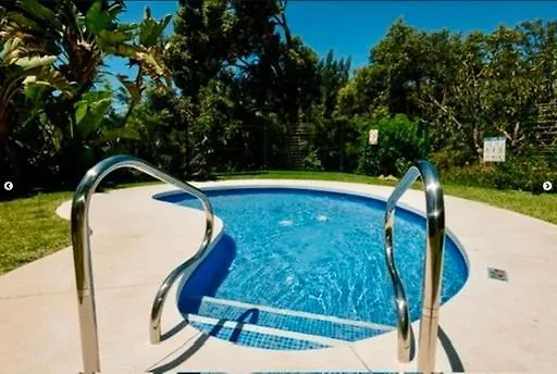 Apartment Penthouse Marbella, Panoramic Sea Views, Terrace, Pool & Parking