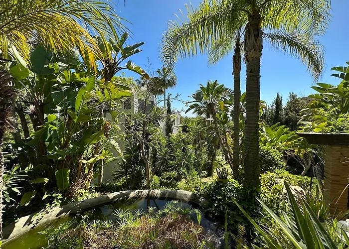 Penthouse Marbella, Panoramic Sea Views, Terrace, Pool & Parking Marbella