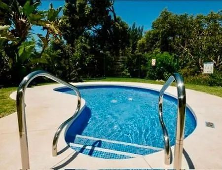 Апартаменты Penthouse Marbella, Panoramic Sea Views, Terrace, Pool & Parking