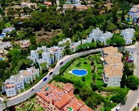 Penthouse Marbella, Panoramic Sea Views, Terrace, Pool & Parking * Марбелья